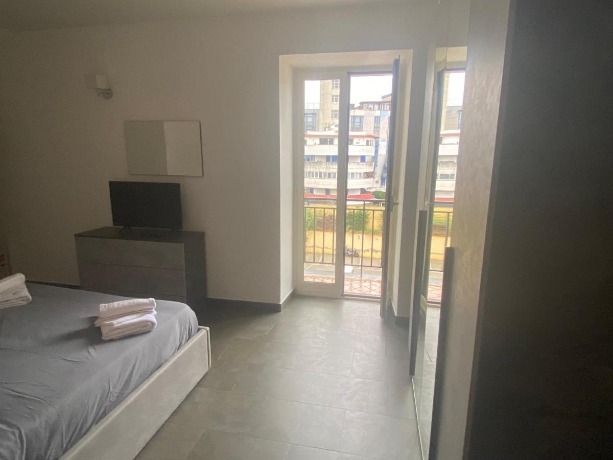 נאפולי Apartment Tre Regine מראה חיצוני תמונה